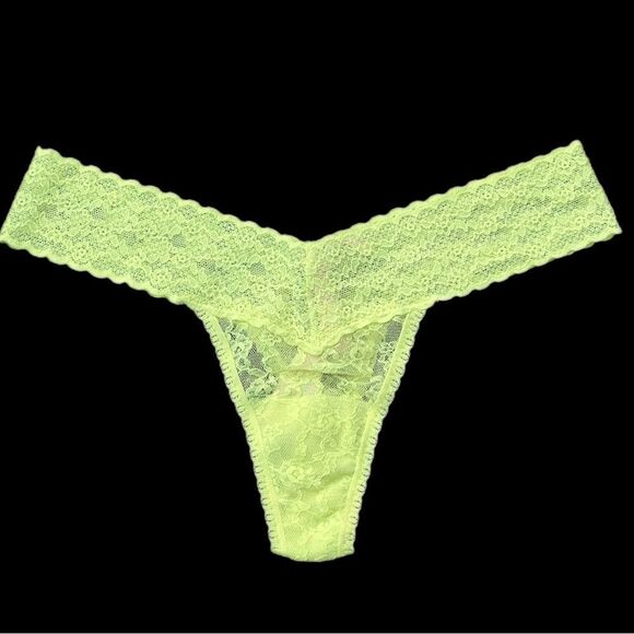 Victoria's Secret ultimate stretch lace One Size Fits All Thong Panty yellow - Picture 1 of 2
